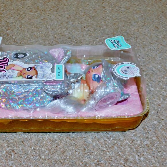 2021 MGA Na Na Na Surprise Glam Series 7.5" Ari Prism Fashion Doll MIB Brand New - Picture 8 of 10